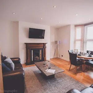 Impressive 3 Bedroom Apartment
